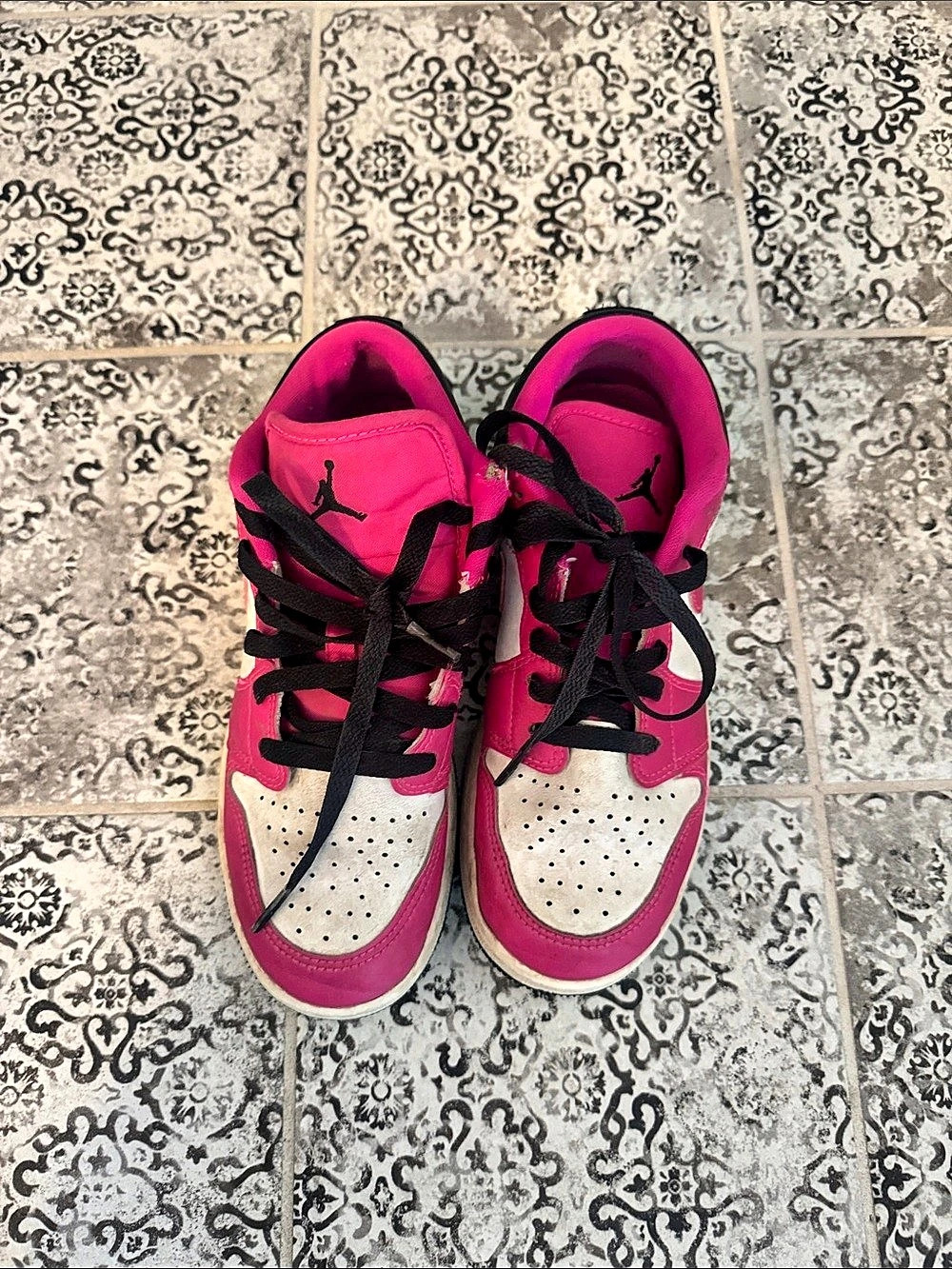 Nike Air Jordan 1 Pink & White Sneakers